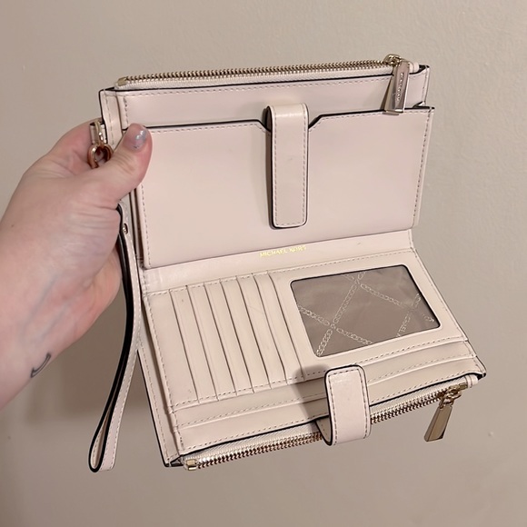 double zip michael kors wallet - Picture 3 of 3